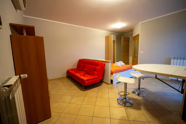 Turin Airport apt F — soggiorno